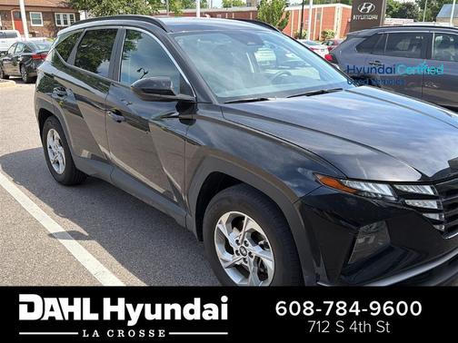 Black Pearl 2024 Hyundai TUCSON SEL