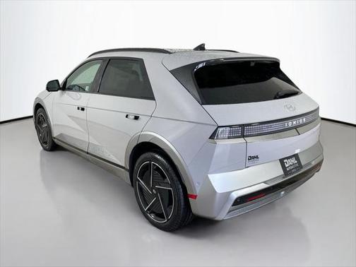 2025 Hyundai IONIQ 5 Limited