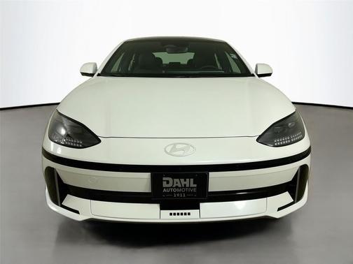 2025 Hyundai IONIQ 6 Limited