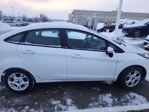 2015 Ford Fiesta SE
