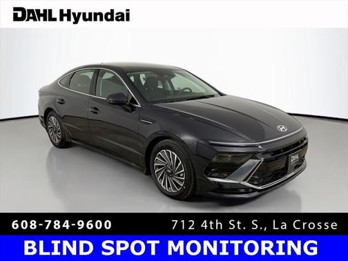 2025 Hyundai SONATA Hybrid SE