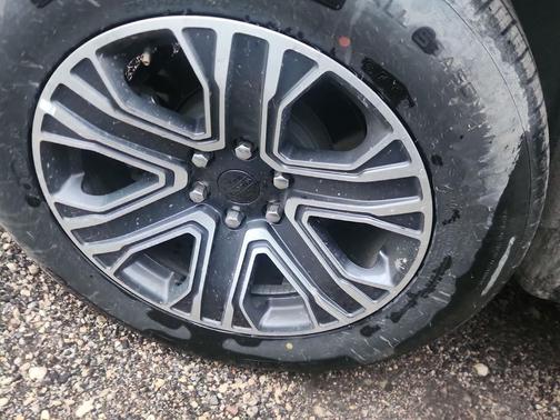 Diamond Black Crystal Pearlcoat 2024 Jeep Wagoneer Series II 4x4