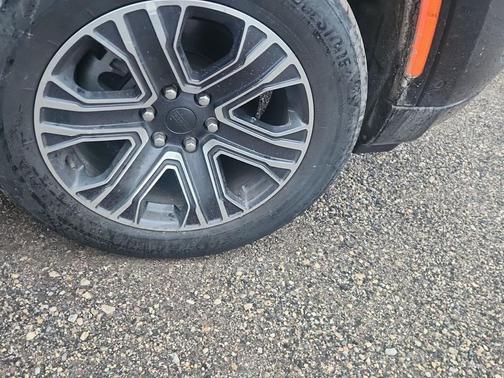 Diamond Black Crystal Pearlcoat 2024 Jeep Wagoneer Series II 4x4