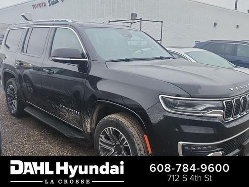 Diamond Black Crystal Pearlcoat 2024 Jeep Wagoneer Series II 4x4