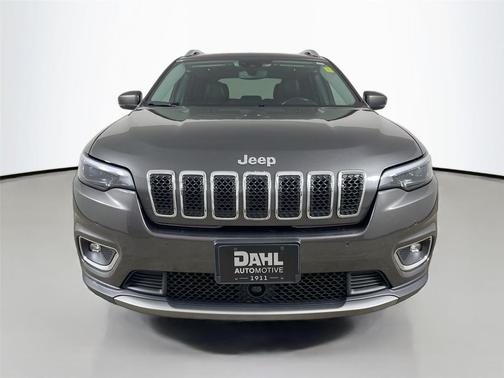 Granite Crystal Metallic Clearcoat 2019 Jeep Cherokee Limited