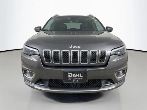Granite Crystal Metallic Clearcoat 2019 Jeep Cherokee Limited
