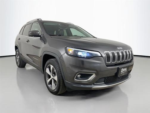 Granite Crystal Metallic Clearcoat 2019 Jeep Cherokee Limited