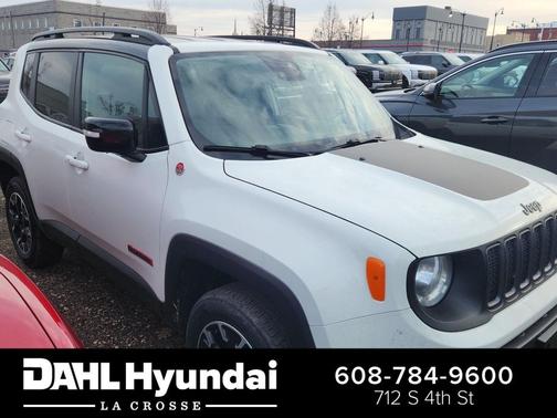 2023 Jeep Renegade Trailhawk