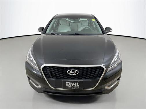 2016 Hyundai SONATA Hybrid SE