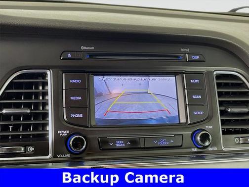 2016 Hyundai SONATA Hybrid SE