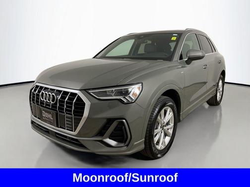 2025 Audi Q3 Premium 45 TFSI S line quattro Tiptronic