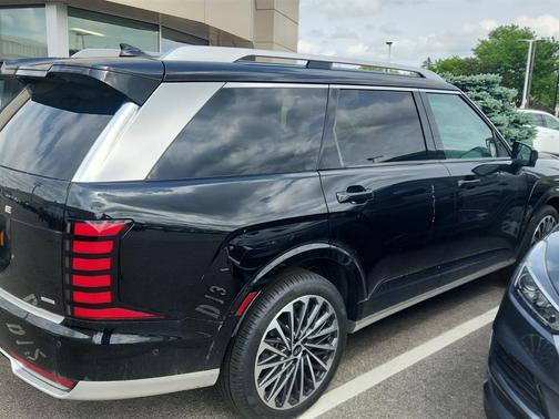 Abyss Black Pearl 2026 Hyundai PALISADE Calligraphy