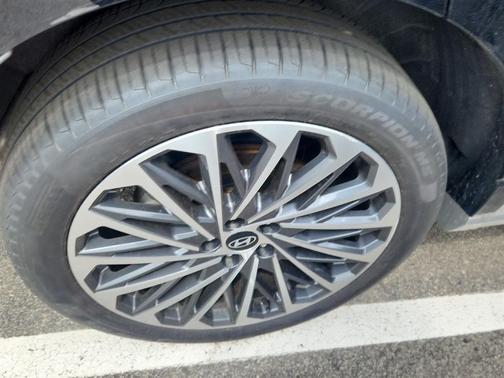 Abyss Black Pearl 2026 Hyundai PALISADE Calligraphy