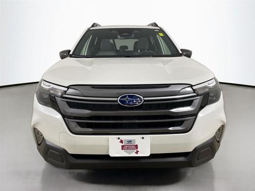 Crystal White Pearl 2025 Subaru Forester Premium