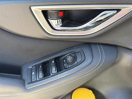 Ice Silver Metallic 2023 Subaru Forester Premium