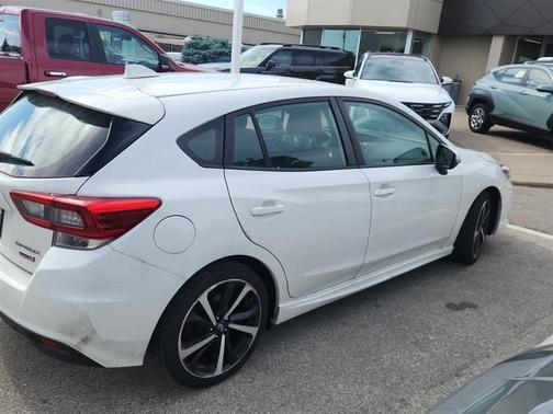 Crystal White Pearl 2020 Subaru Impreza Sport 5-Door
