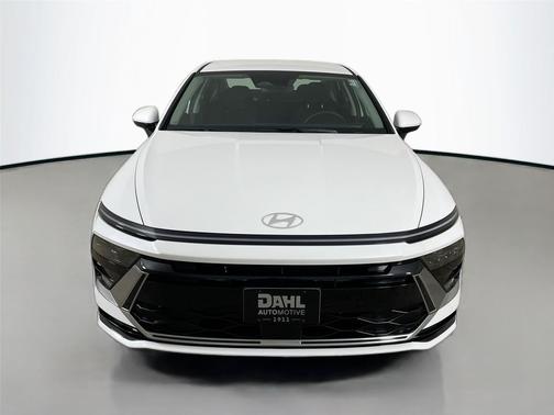 2026 Hyundai SONATA SEL