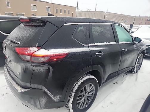 2023 Nissan Rogue S
