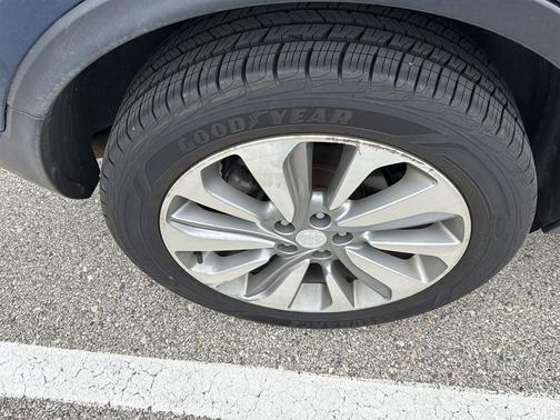 Deep Azure Metallic 2019 Buick Encore Preferred