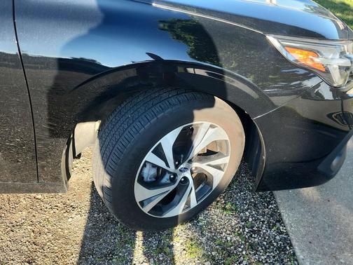 Crystal Black Silica 2024 Subaru Legacy Premium