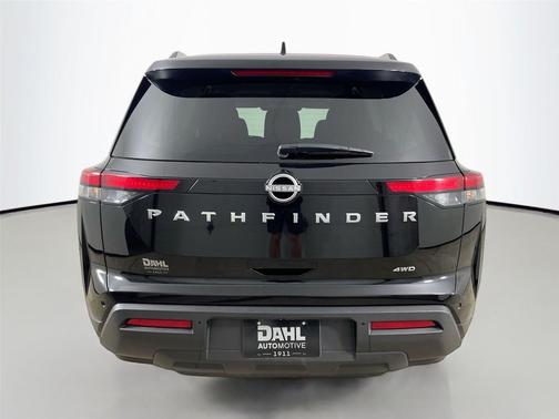 2025 Nissan Pathfinder SV 4WD
