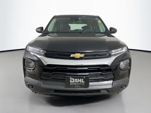 Mosaic Black Metallic 2023 Chevrolet Trailblazer LS