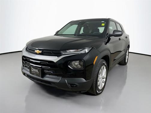 Mosaic Black Metallic 2023 Chevrolet Trailblazer LS