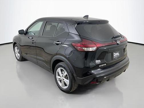 2023 Nissan Kicks S