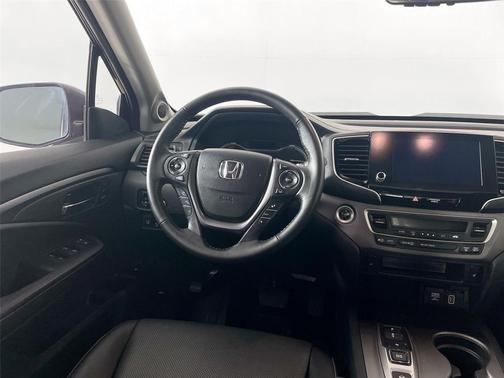 Crystal Black Pearl 2023 Honda Ridgeline RTL