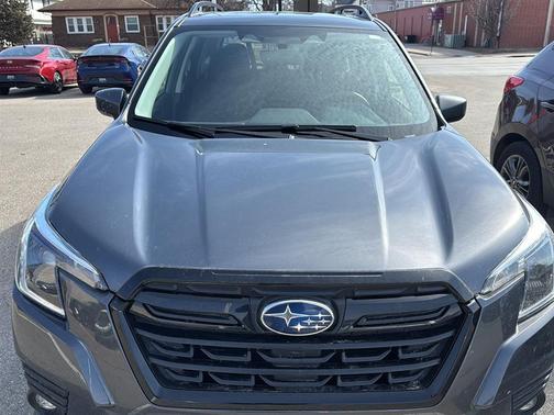 2024 Subaru Forester Premium