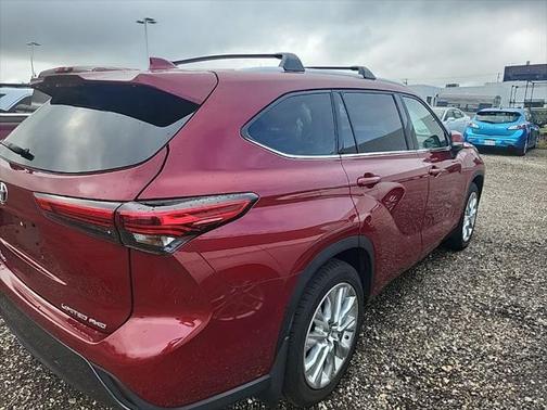 2023 Toyota Highlander Limited