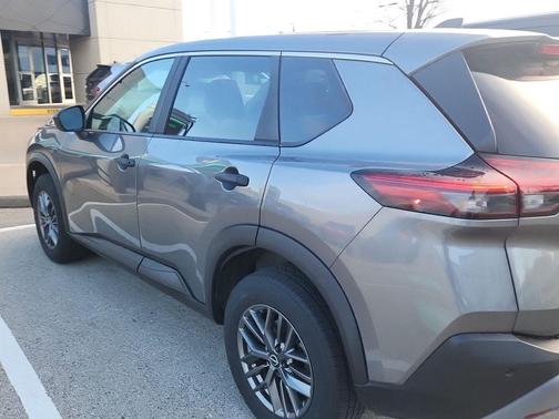 Gun Metallic 2023 Nissan Rogue S