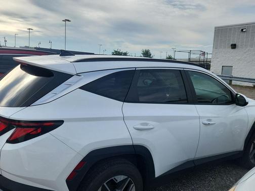 Serenity White Pearl 2026 Hyundai TUCSON SEL