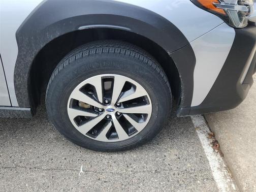 Ice Silver Metallic 2023 Subaru Outback Premium