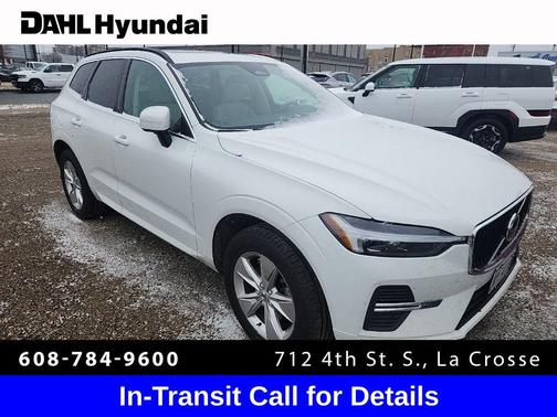 2022 Volvo XC60 B5 Momentum