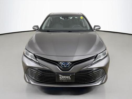 2019 Toyota Camry Hybrid LE