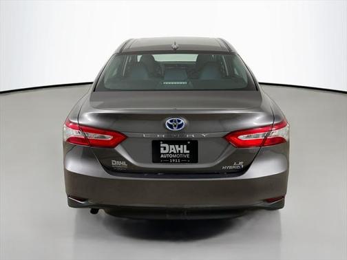 2019 Toyota Camry Hybrid LE
