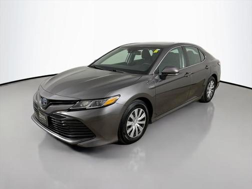 2019 Toyota Camry Hybrid LE