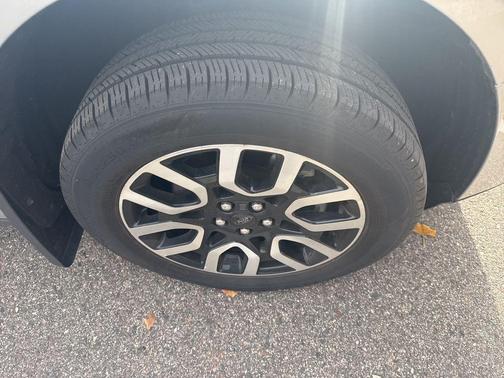 2022 Ford Maverick Lariat