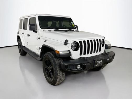 Bright White Clearcoat 2021 Jeep Wrangler Unlimited Sahara