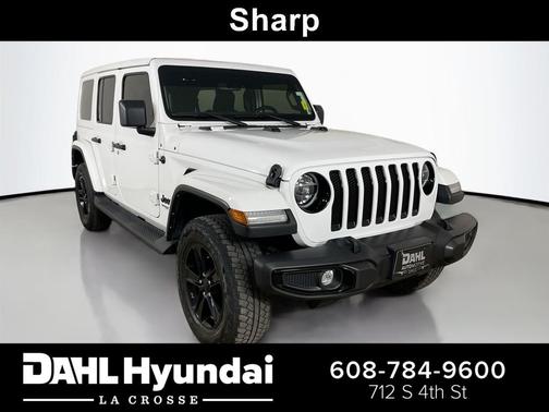 Bright White Clearcoat 2021 Jeep Wrangler Unlimited Sahara
