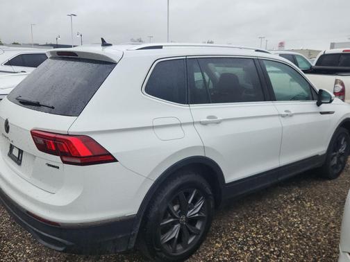Pure White 2024 Volkswagen Tiguan 2.0T SE 4MOTION
