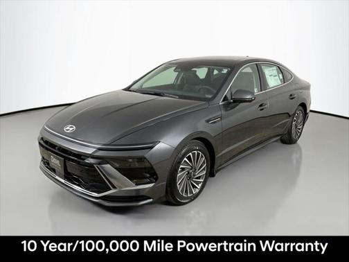 2025 Hyundai SONATA Hybrid Limited