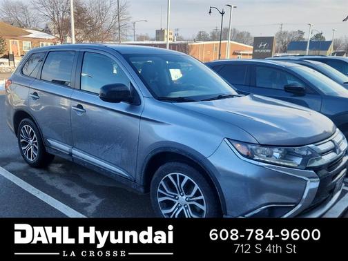 2018 Mitsubishi Outlander ES