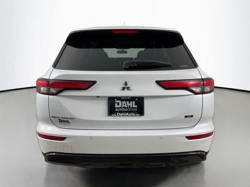 2023 Mitsubishi Outlander SE Black Edition S-AWC