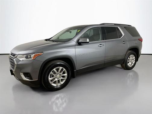 2021 Chevrolet Traverse LT Cloth