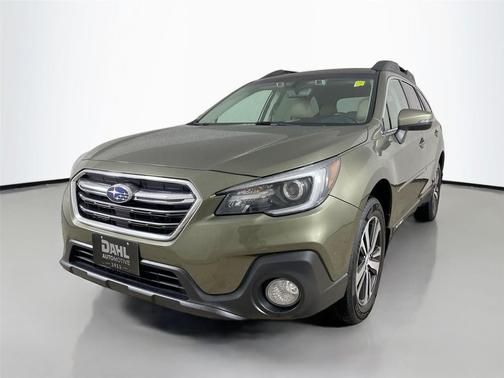 Wilderness Green Metallic 2018 Subaru Outback 3.6R Limited
