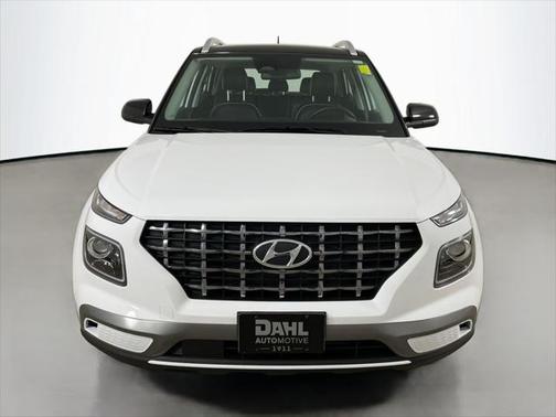 2024 Hyundai VENUE Limited