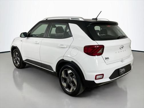2024 Hyundai VENUE Limited
