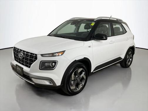 2024 Hyundai VENUE Limited